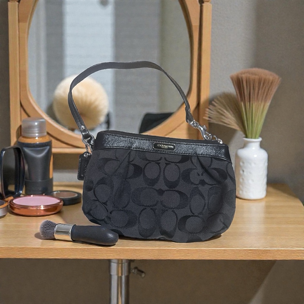 Coach Black Signature wristlet